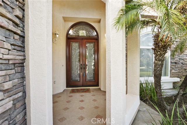 Detail Gallery Image 4 of 37 For 5640 Camarrio, Rancho Cucamonga,  CA 91739 - 5 Beds | 3/1 Baths