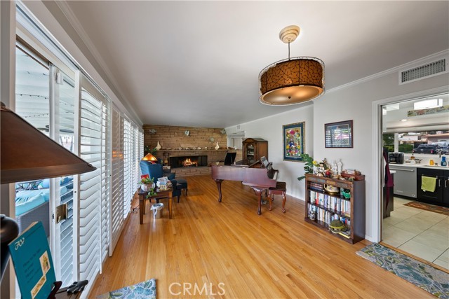 527 E Maywood Ave, San Bernardino, CA, 92404 527 E Maywood Ave, San Bernardino, CA, 92404