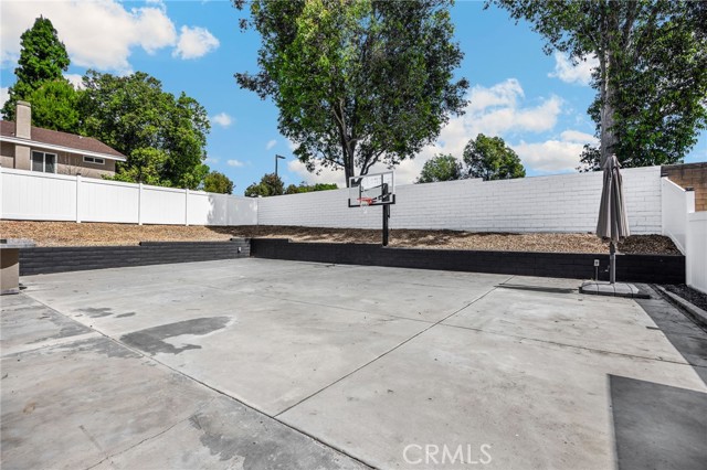 Detail Gallery Image 44 of 51 For 136 Donnybrook, Brea,  CA 92821 - 4 Beds | 2/1 Baths