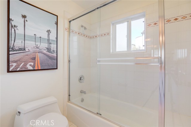 911 15th Street, Hermosa Beach, California 90254, 4 Bedrooms Bedrooms, ,3 BathroomsBathrooms,Residential,Sold,15th,SB21196642