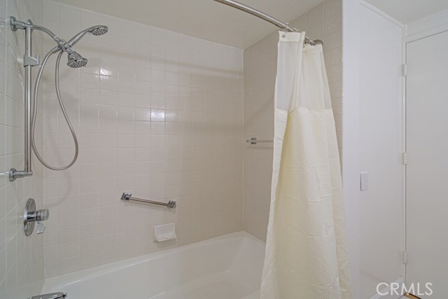 122 Via Estrada, Laguna Woods CA: https://media.crmls.org/medias/13c26d68-f7b1-44c4-9c41-c04e4c8ab159.jpg