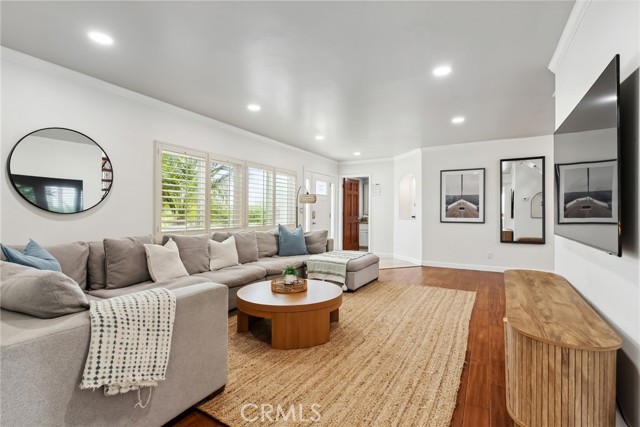 Image 4 of 34 For 4071 Riviera Drive