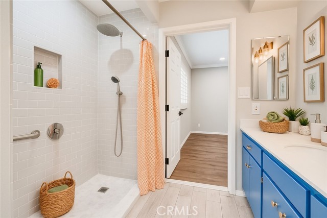 Detail Gallery Image 16 of 27 For 10220 Zelzah Ave #3,  Northridge,  CA 91325 - 2 Beds | 2/1 Baths