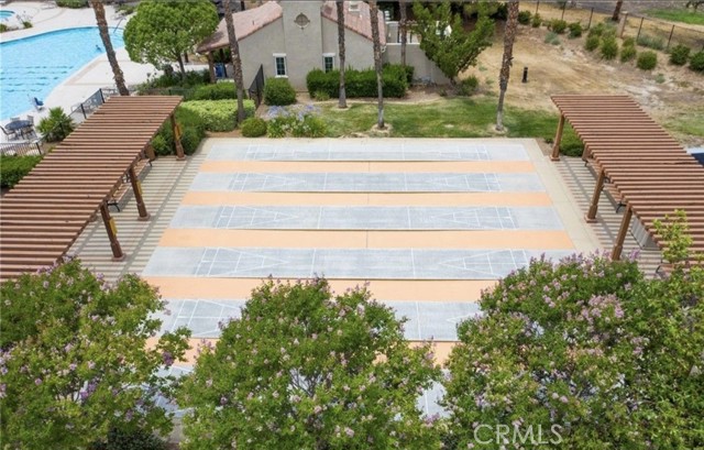 240 Glenview Lane, Hemet CA: https://media.crmls.org/medias/13c40082-6bce-47c2-a9e0-ab93b2fcf924.jpg