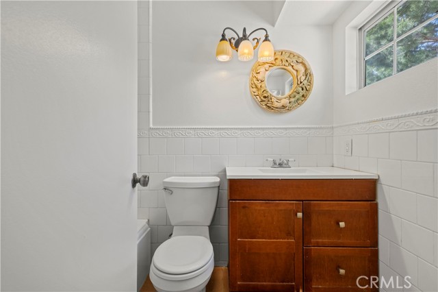 Detail Gallery Image 35 of 44 For 28772 Meadowgrass Dr, Castaic,  CA 91384 - 3 Beds | 2/1 Baths