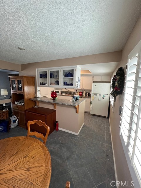 2510 Voorhees Avenue, Redondo Beach, California 90278, 2 Bedrooms Bedrooms, ,2 BathroomsBathrooms,Residential,Sold,Voorhees,CV22051980