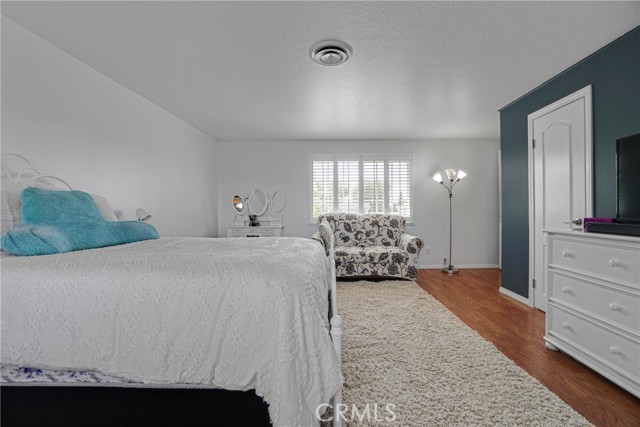 Detail Gallery Image 19 of 30 For 1681 Blueberry Way, Tustin,  CA 92780 - 5 Beds | 3 Baths