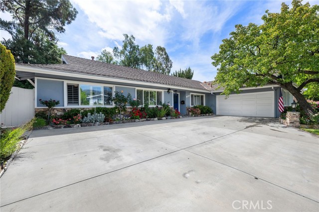 Detail Gallery Image 2 of 21 For 8204 Clemens Ave, West Hills,  CA 91304 - 4 Beds | 3 Baths