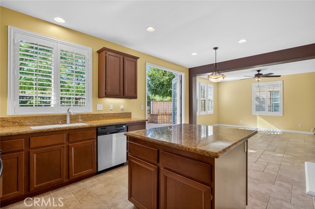 Detail Gallery Image 33 of 75 For 2926 Wild Springs, Corona,  CA 92883 - 3 Beds | 2/1 Baths