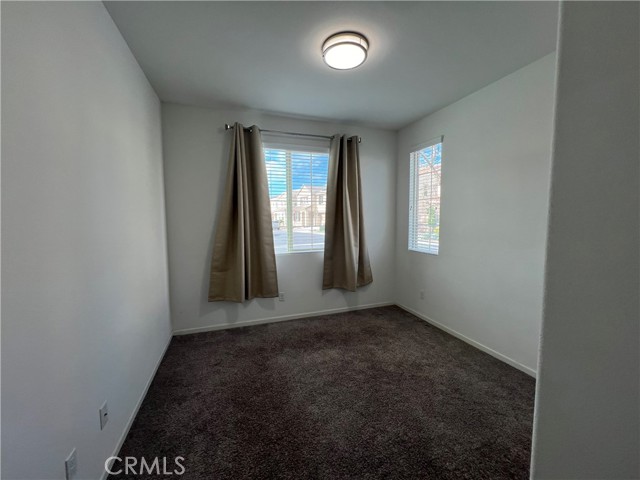 Detail Gallery Image 21 of 57 For 24464 Periwinkle, Lake Elsinore,  CA 92532 - 5 Beds | 3 Baths