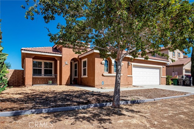 Detail Gallery Image 2 of 30 For 6901 Jack Rabbit Way, Palmdale,  CA 93552 - 4 Beds | 2 Baths