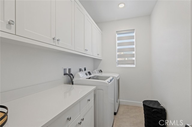 Detail Gallery Image 23 of 57 For 236 Yerba, Irvine,  CA 92618 - 4 Beds | 3/1 Baths