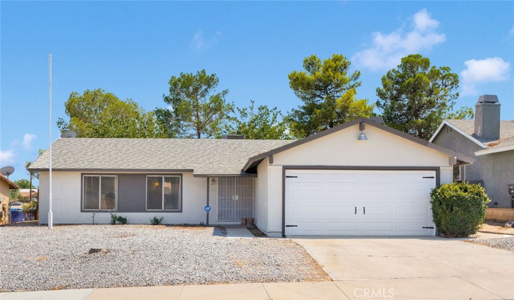 13717 Oakmont Drive