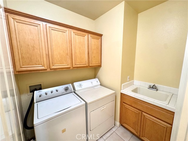 Detail Gallery Image 29 of 30 For 2541 Hillcrest St, Signal Hill,  CA 90755 - 4 Beds | 4 Baths