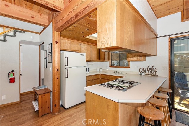 Detail Gallery Image 9 of 16 For 780 Marin Dr, Big Bear Lake,  CA 92315 - 2 Beds | 1/1 Baths