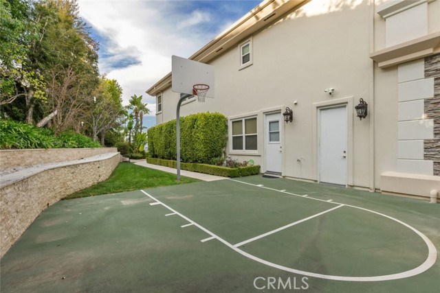 3724 Winford Drive, Tarzana CA: https://media.crmls.org/medias/13c84133-c128-4624-8ecc-e1b327d6c437.jpg