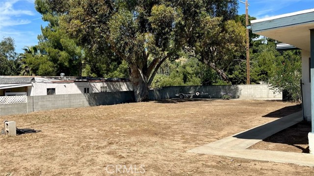 Detail Gallery Image 43 of 45 For 10346 Siesta Dr, Sunland,  CA 91040 - 2 Beds | 3 Baths