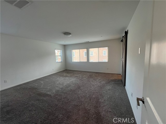 Detail Gallery Image 28 of 57 For 24464 Periwinkle, Lake Elsinore,  CA 92532 - 5 Beds | 3 Baths