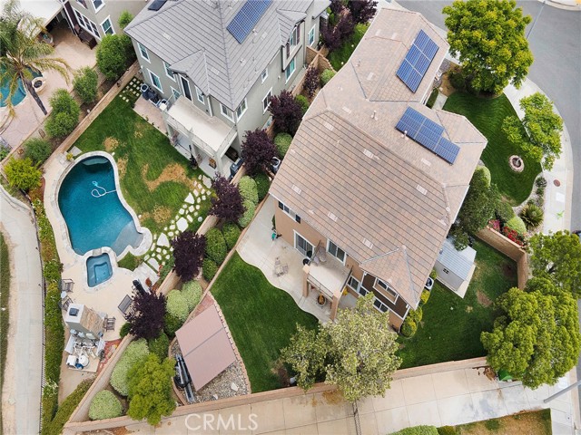 20361 Julia Lane, Saugus CA: https://media.crmls.org/medias/13c93c6f-6fce-4182-834c-155436bebcfc.jpg