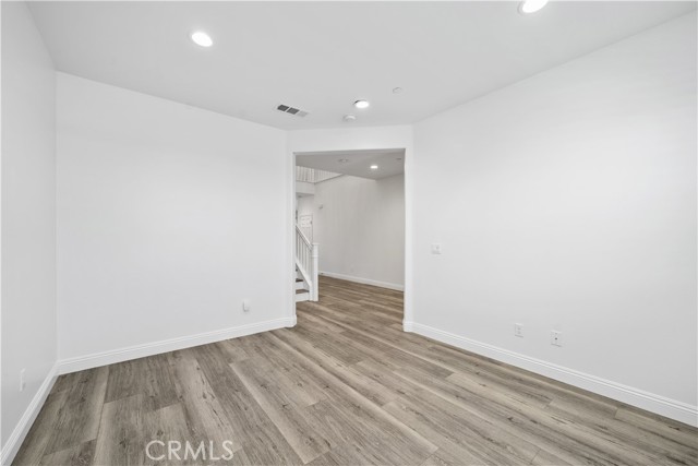 30902 Palette Road, Murrieta CA: https://media.crmls.org/medias/13c94a07-3141-4da9-b026-085a2d37ab45.jpg