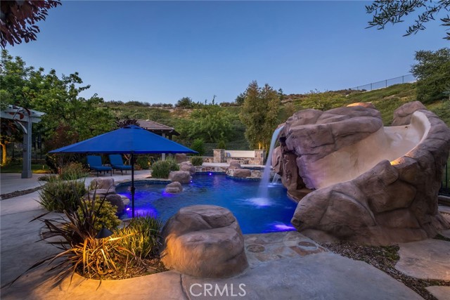 17138 Hickory Ridge Court, Canyon Country CA: https://media.crmls.org/medias/13c979d3-7529-4aa0-a632-1dd38962aaf5.jpg