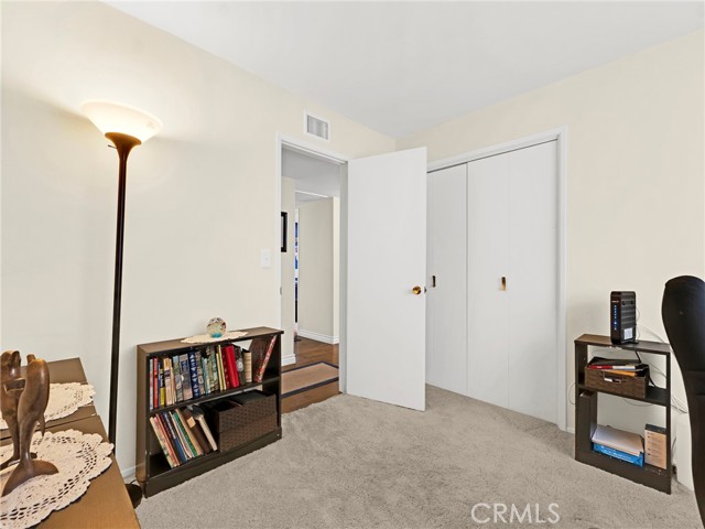 11122 Yolanda Avenue, Porter Ranch CA: https://media.crmls.org/medias/13cb2d82-64b8-461b-a543-335043736f11.jpg