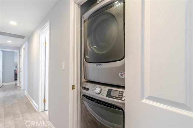 Detail Gallery Image 19 of 28 For 19833 Blythe St, Winnetka,  CA 91306 - 3 Beds | 2 Baths