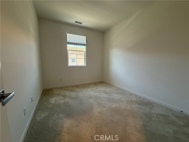 28618 Jardineras dr, Valencia CA: https://media.crmls.org/medias/13cc1adb-647e-43af-9a92-f9f7233eeee5.jpg