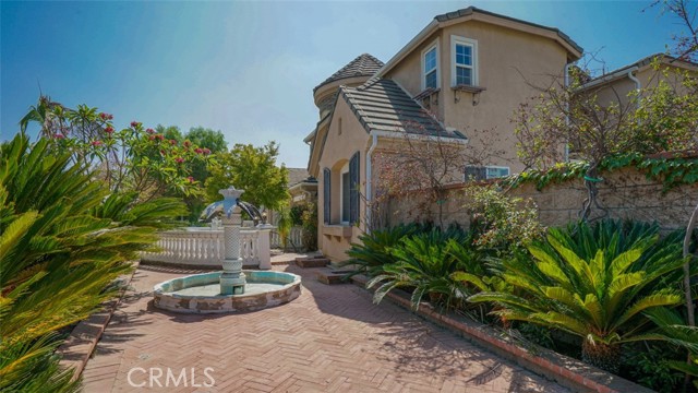 Detail Gallery Image 9 of 71 For 12683 Palm View Way, Riverside,  CA 92503 - 5 Beds | 3 Baths