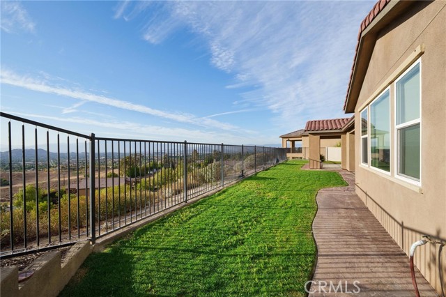 Detail Gallery Image 43 of 60 For 16735 Carrara Ct, Riverside,  CA 92503 - 5 Beds | 5/2 Baths