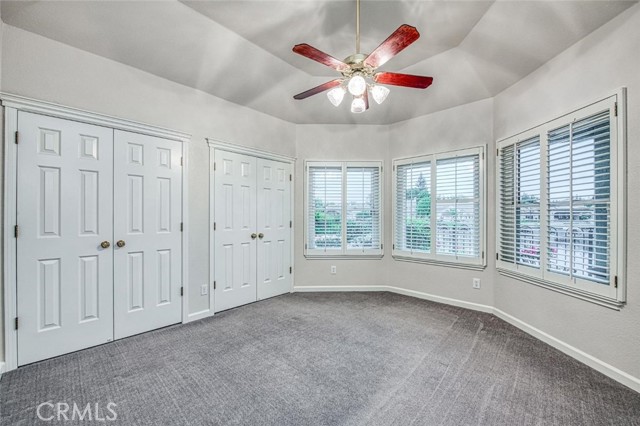 Detail Gallery Image 30 of 50 For 529 E Chesapeake Cir, Fresno,  CA 93730 - 4 Beds | 3/1 Baths