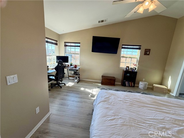 Detail Gallery Image 17 of 29 For 9725 Susan Ave, California City,  CA 93505 - 3 Beds | 2/1 Baths