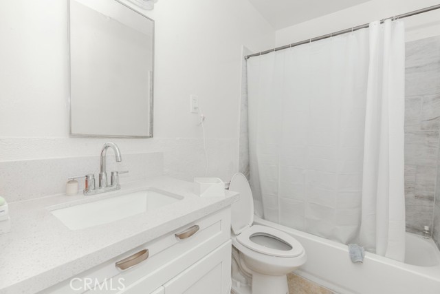 518 W Fredricks Street, Barstow CA: https://media.crmls.org/medias/13cf36ad-a0d5-4f98-adcd-d3ab0a6ea8e3.jpg