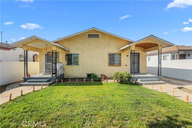 Detail Gallery Image 3 of 40 For 1220 W 92nd St, Los Angeles,  CA 90044 - 4 Beds | 2 Baths