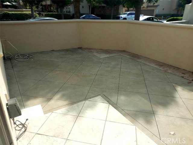 Detail Gallery Image 10 of 10 For 50 Sapphire, Irvine,  CA 92602 - 3 Beds | 2/1 Baths