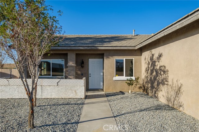 22298 Esaws Road, Apple Valley, CA, 92307 22298 Esaws Road, Apple Valley, CA, 92307