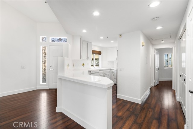 MLS #OC25178232 image #17