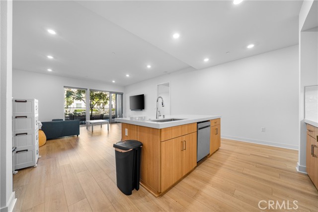 Detail Gallery Image 6 of 17 For 1105 Rivington, Irvine,  CA 92612 - 1 Beds | 2 Baths