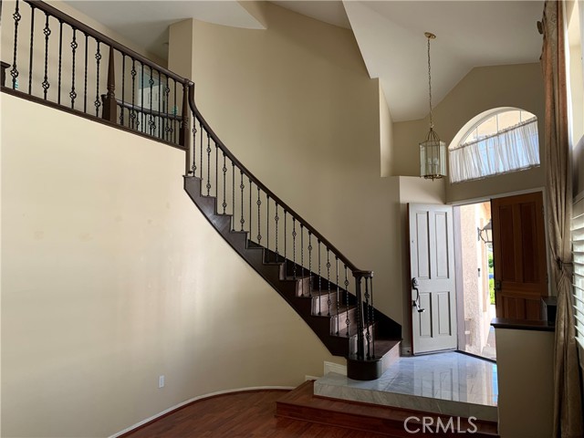 Detail Gallery Image 3 of 15 For 2373 Parkview Ln, Chino Hills,  CA 91709 - 4 Beds | 2/1 Baths