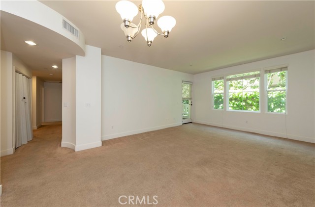 Detail Gallery Image 13 of 37 For 2367 Jefferson St #109,  Torrance,  CA 90501 - 2 Beds | 2 Baths