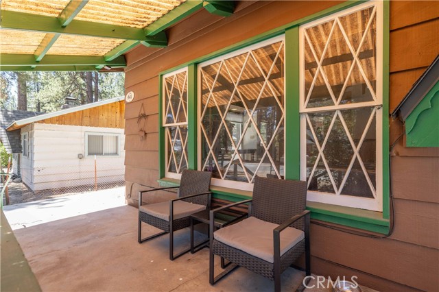 941 Anita Avenue, Big Bear City CA: https://media.crmls.org/medias/13d35434-a2e8-4e81-b166-1c91b31dafb0.jpg