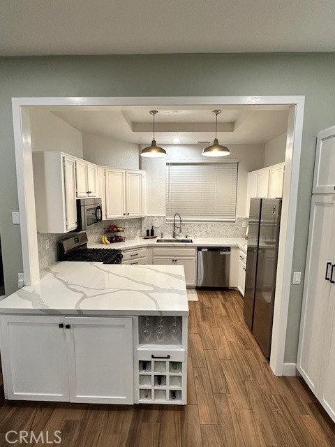 Image 4 of 5 For 24404 Eastview Road 90