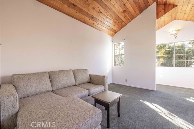 Detail Gallery Image 10 of 36 For 851 Maple Ln, Sugarloaf,  CA 92386 - 2 Beds | 2 Baths