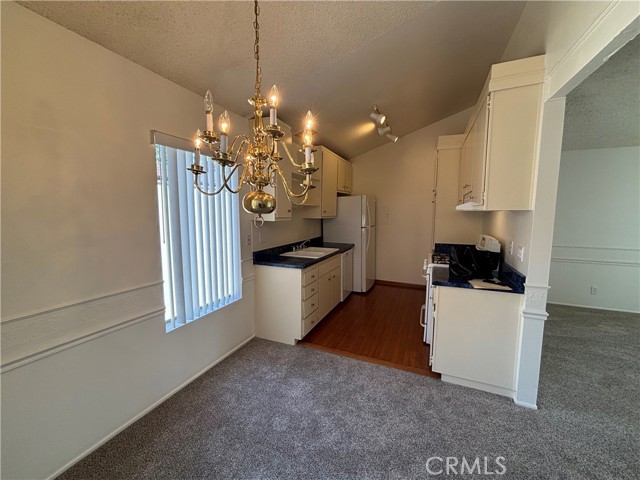 Detail Gallery Image 10 of 37 For 1350 Cabrillo Park Dr #F,  Santa Ana,  CA 92701 - 1 Beds | 1 Baths