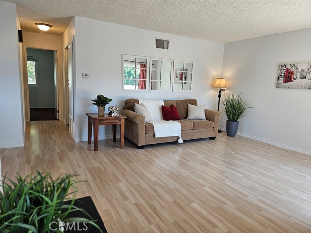 Detail Gallery Image 1 of 18 For 22792 Malaga Way, Lake Forest,  CA 92630 - 2 Beds | 1 Baths