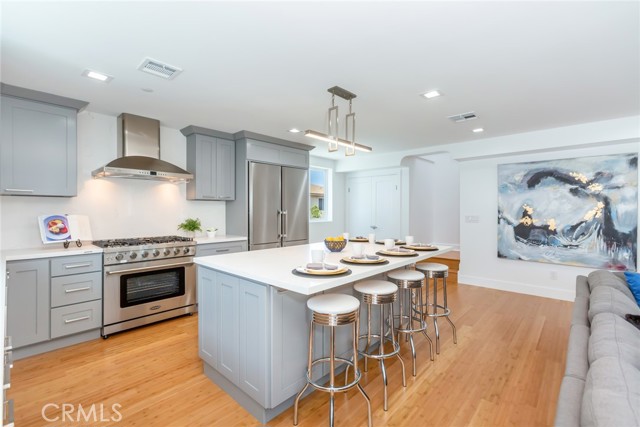 18308 Grevillea Avenue, Redondo Beach, California 90278, 3 Bedrooms Bedrooms, ,Residential,Sold,Grevillea,SB22120733