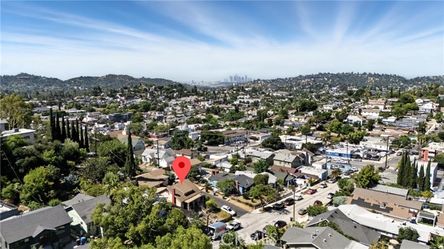 6178 Roy st, Los Angeles CA: https://media.crmls.org/medias/13d6fcf6-ef13-4e9c-abd2-928cf7d0bfe8.jpg