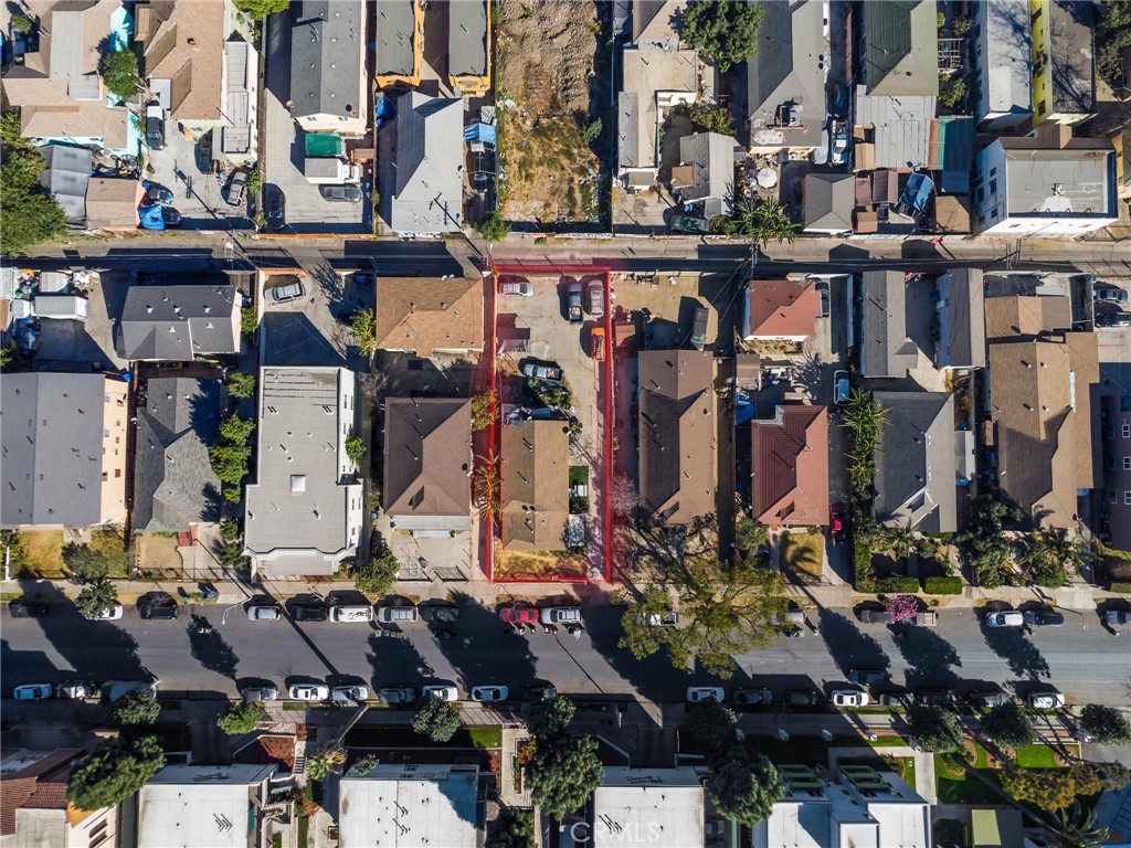 MLS #DW25110570 img 8