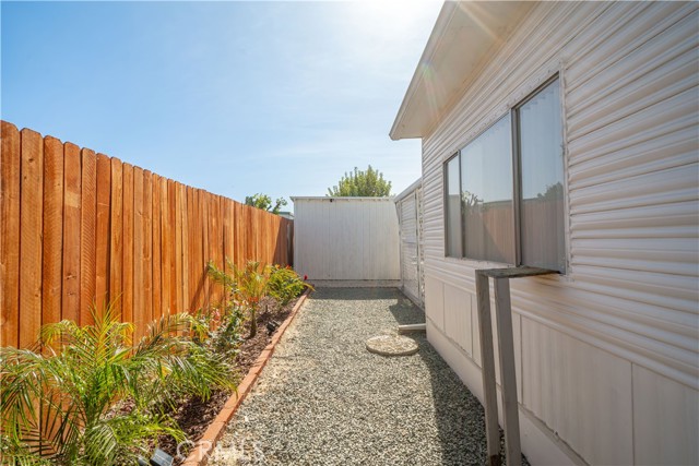 Detail Gallery Image 33 of 37 For 851 San Rafael Dr, Hemet,  CA 92543 - 2 Beds | 1 Baths