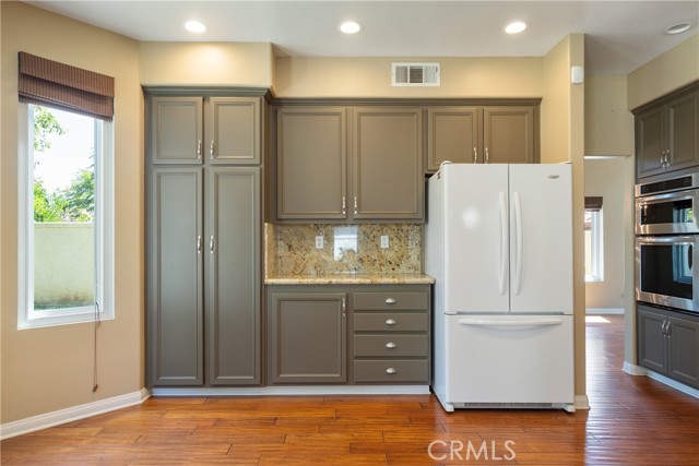 9320 Isaac Lord Drive, Rancho Cucamonga CA: https://media.crmls.org/medias/13d7a705-e918-471b-9ca7-5b976dcd0a7b.jpg